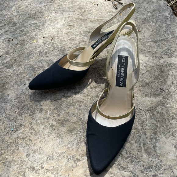 [8] Rare Vintage Holt Renfrew Black Canvas Closed Toed Kitten Heels Gold Straps - Picture 7 of 12